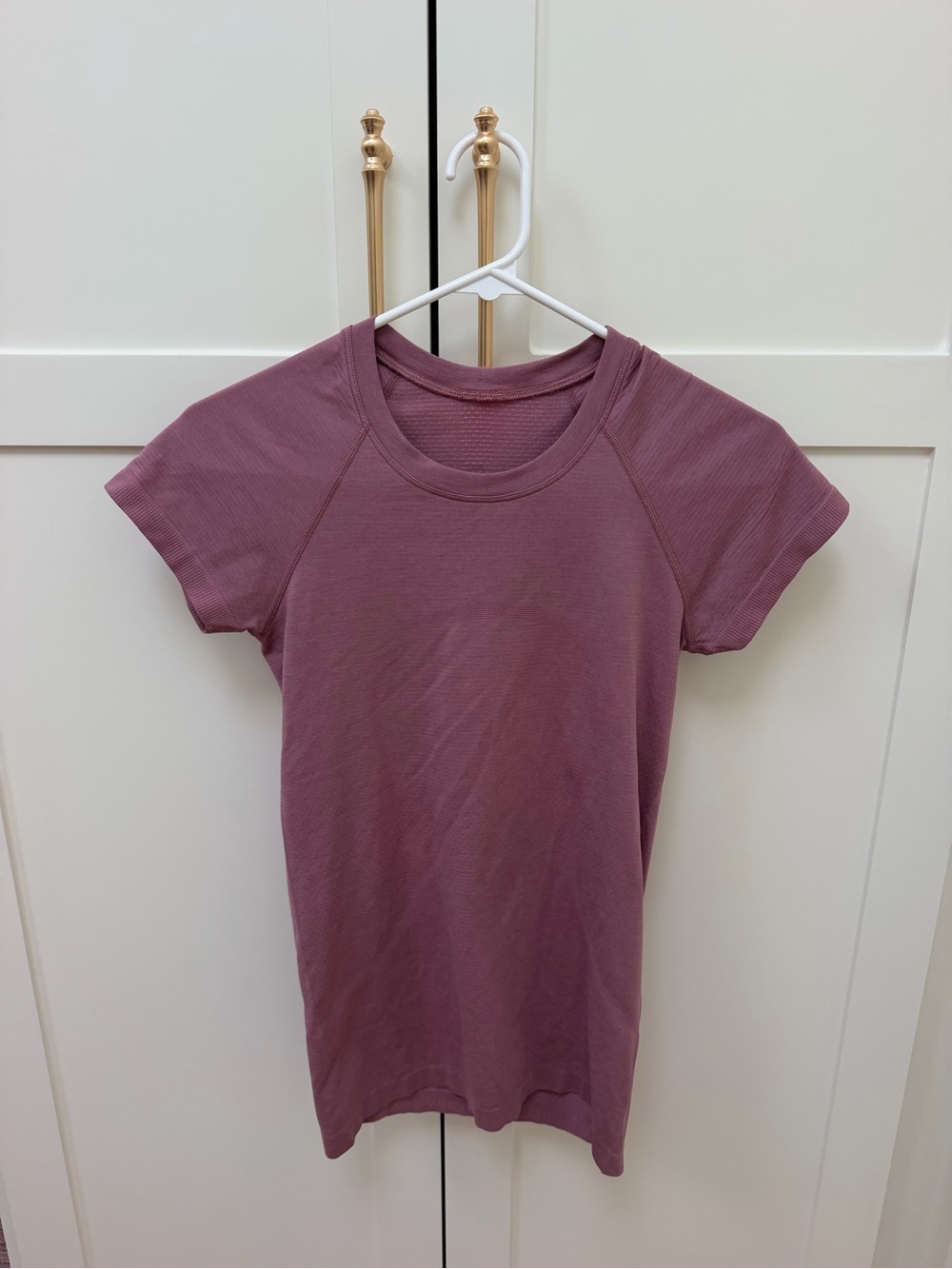 lululemon athletica Short Sleeve Crewneck Top in Mauve